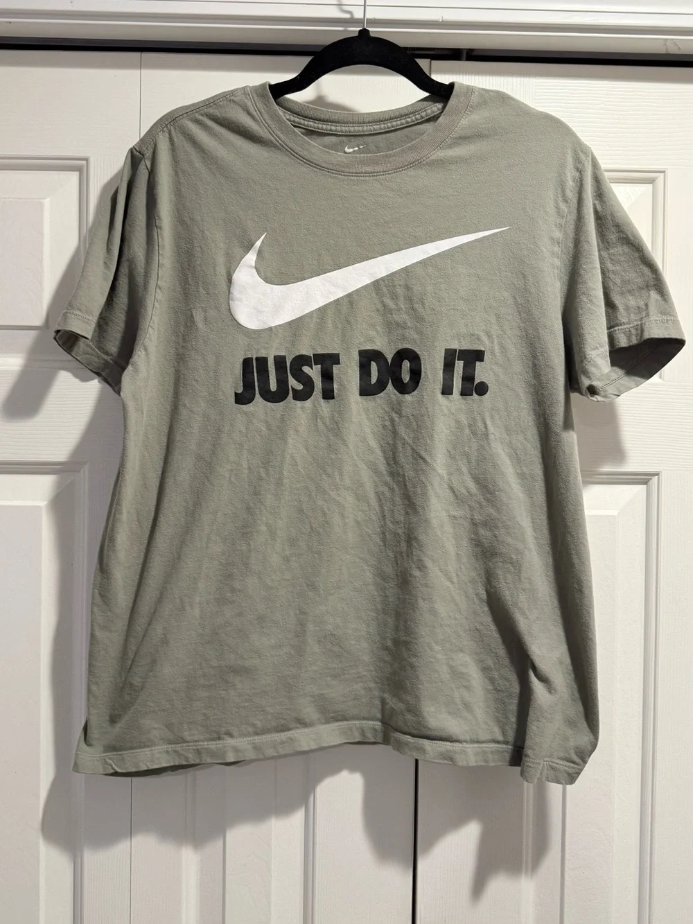 Nike Men's 'Just Do It.' Short Sleeve T-Shirt - Sage Green. #0088
